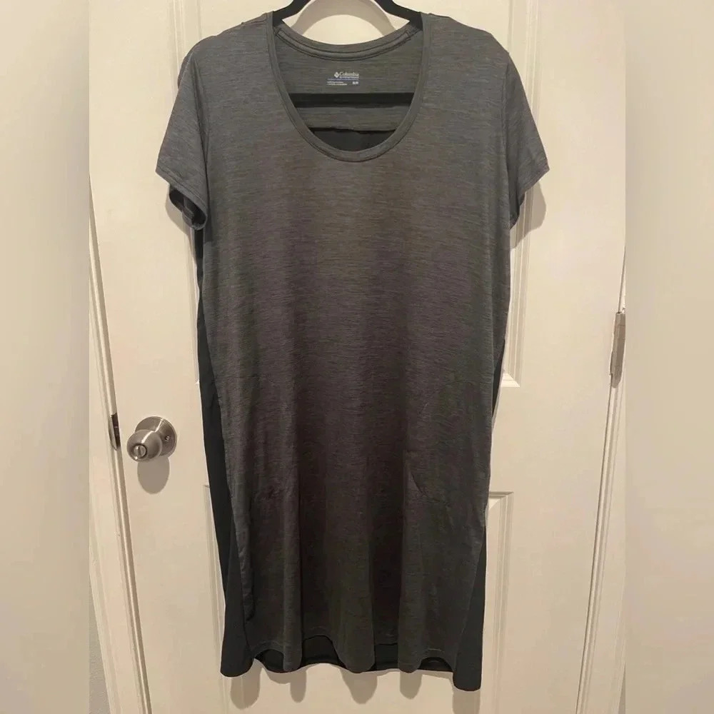 COLUMBIA DRESS athletic‎ dress Size M